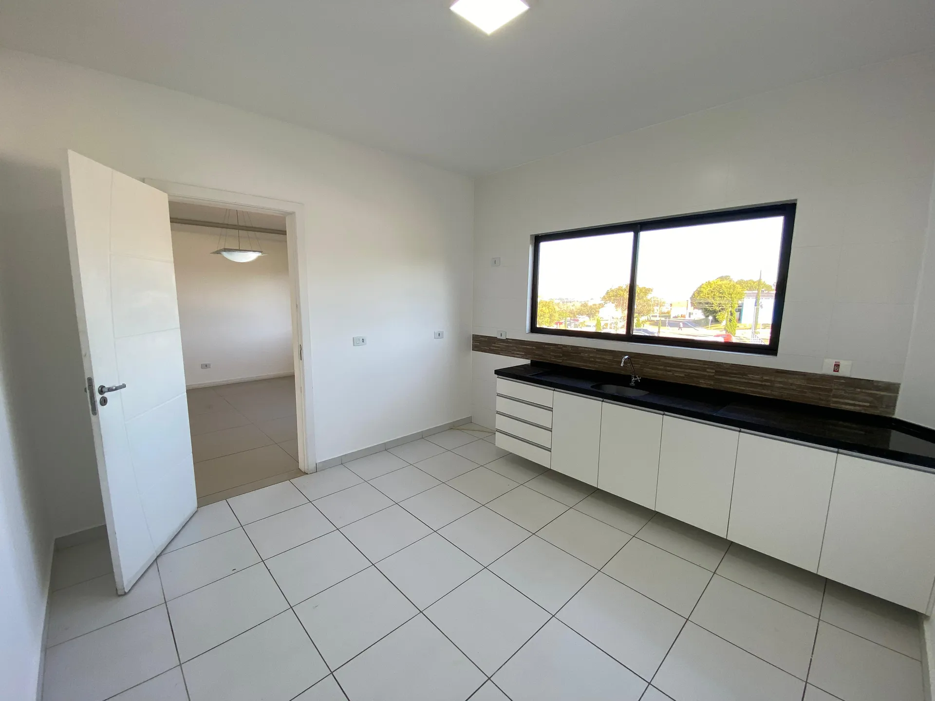 Townhouse with 5 bedrooms and 5 bathrooms, 314 m² — photo 10