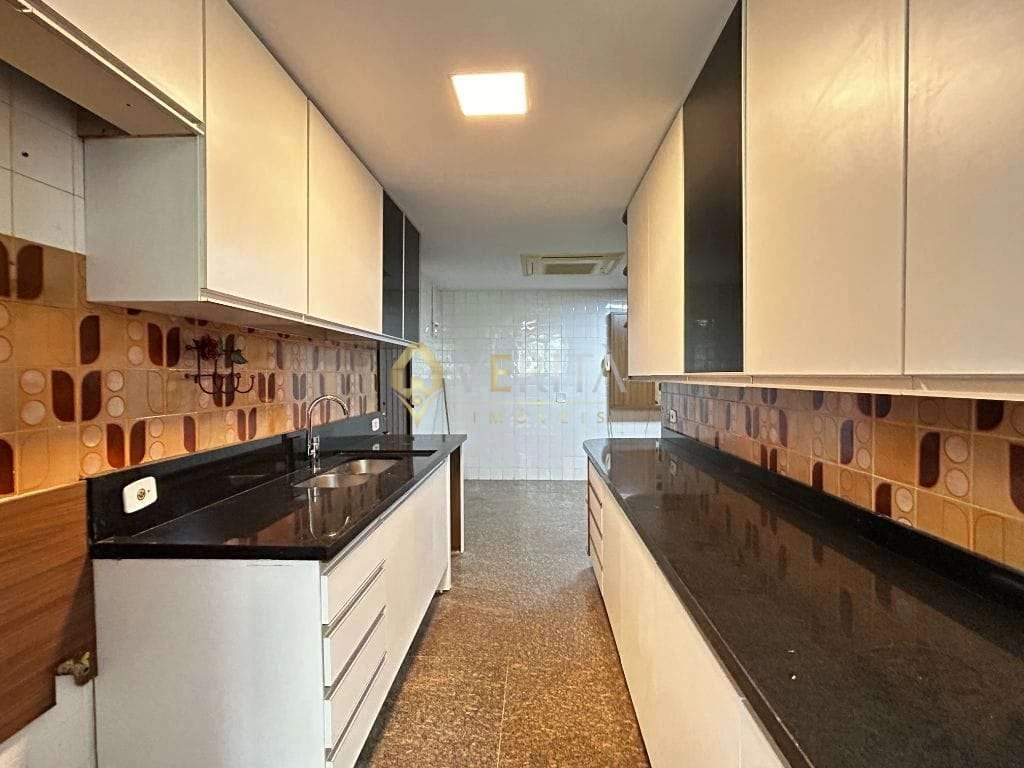 4-bedroom apartment with 4 en-suite baths and 380 m² — photo 16