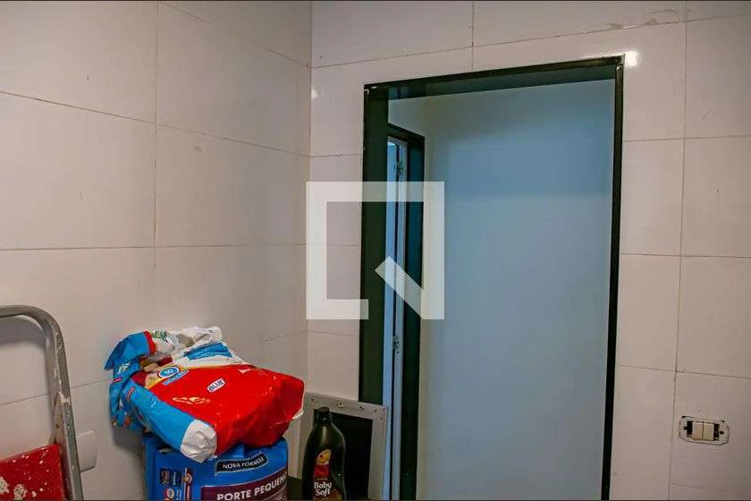 House for rent 480 m² with 4 bedrooms and 6 parking — photo 17