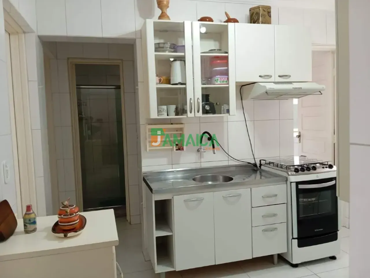 76 m² apartment with 2 bedrooms and a separate kitchen — photo 5