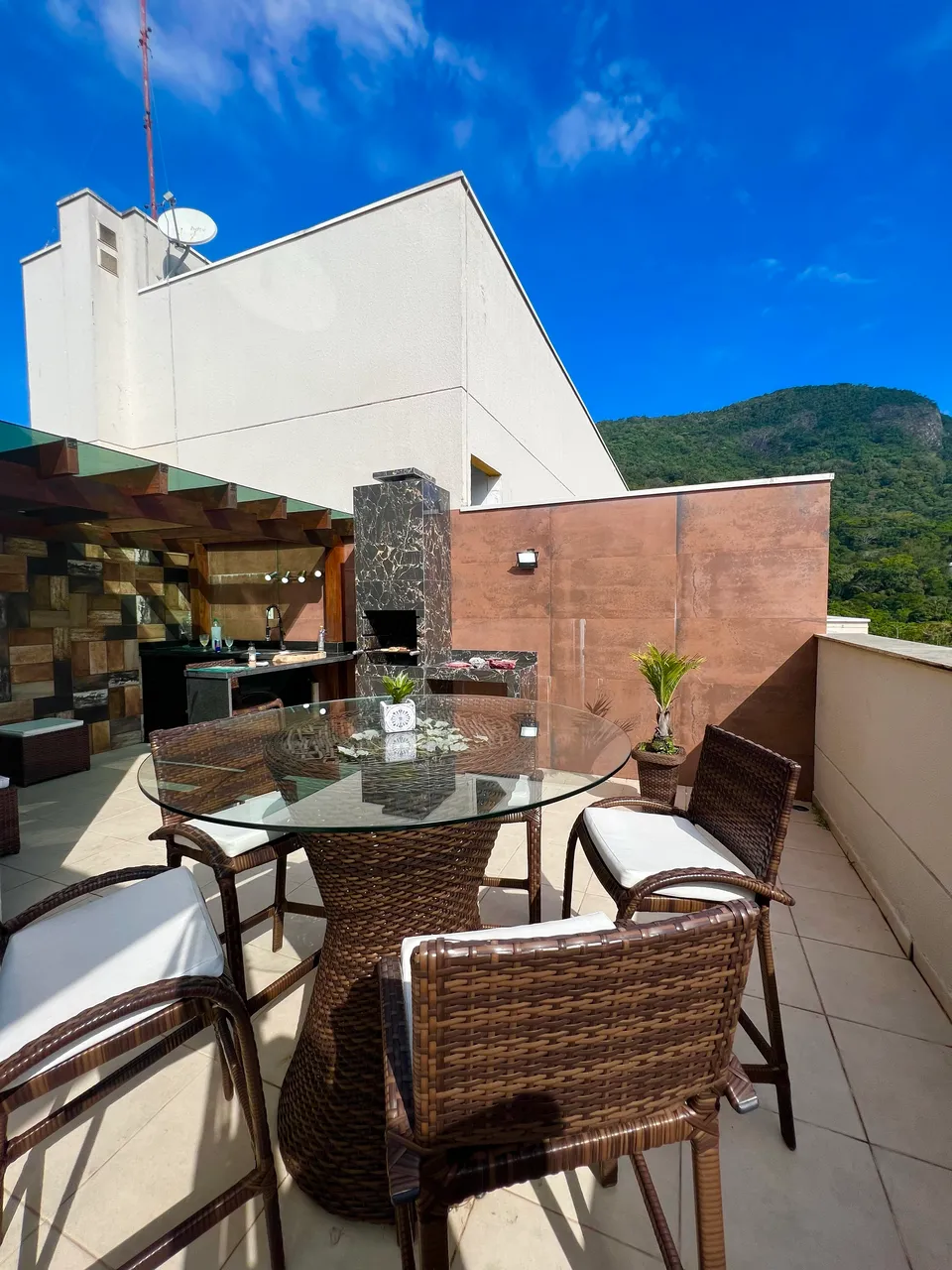 Apartamento cobertura mobiliado com 3 quartos e 3 banheiros — photo 12