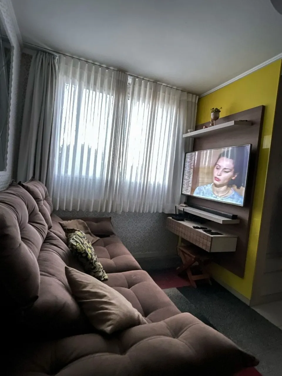 2-bedroom apartment in a building with a gym — photo 10