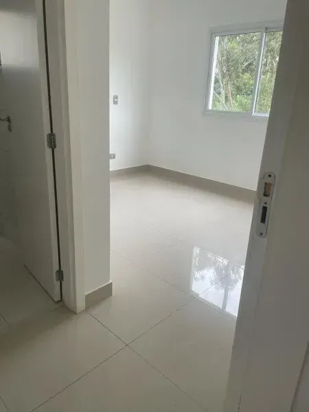 Квартира: 3 спальні, 1 з власною ванною кімнатою, 70 м² — photo 7