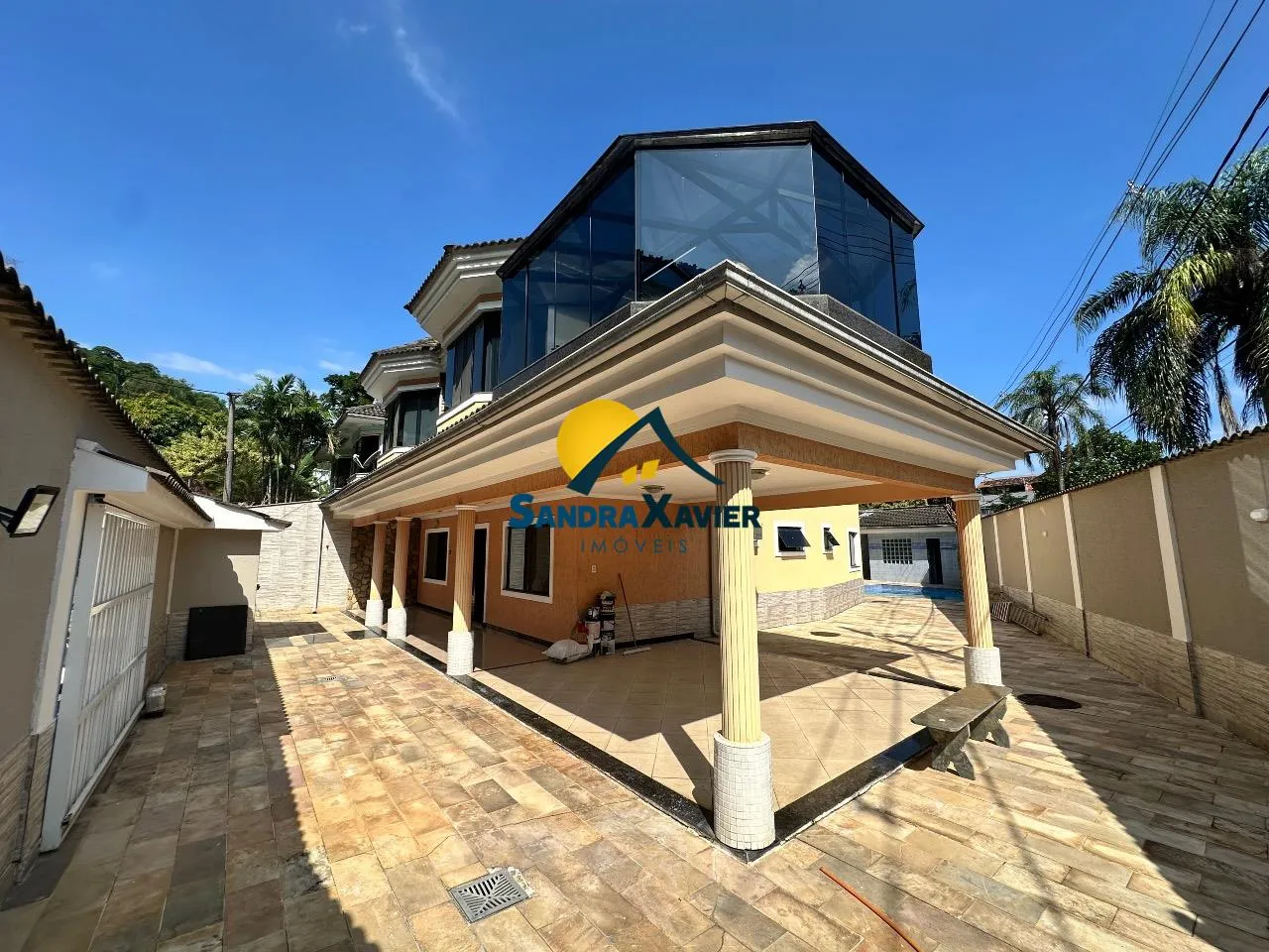 Casa com 4 quartos e 5 banheiros, varanda com churrasqueira — photo 10