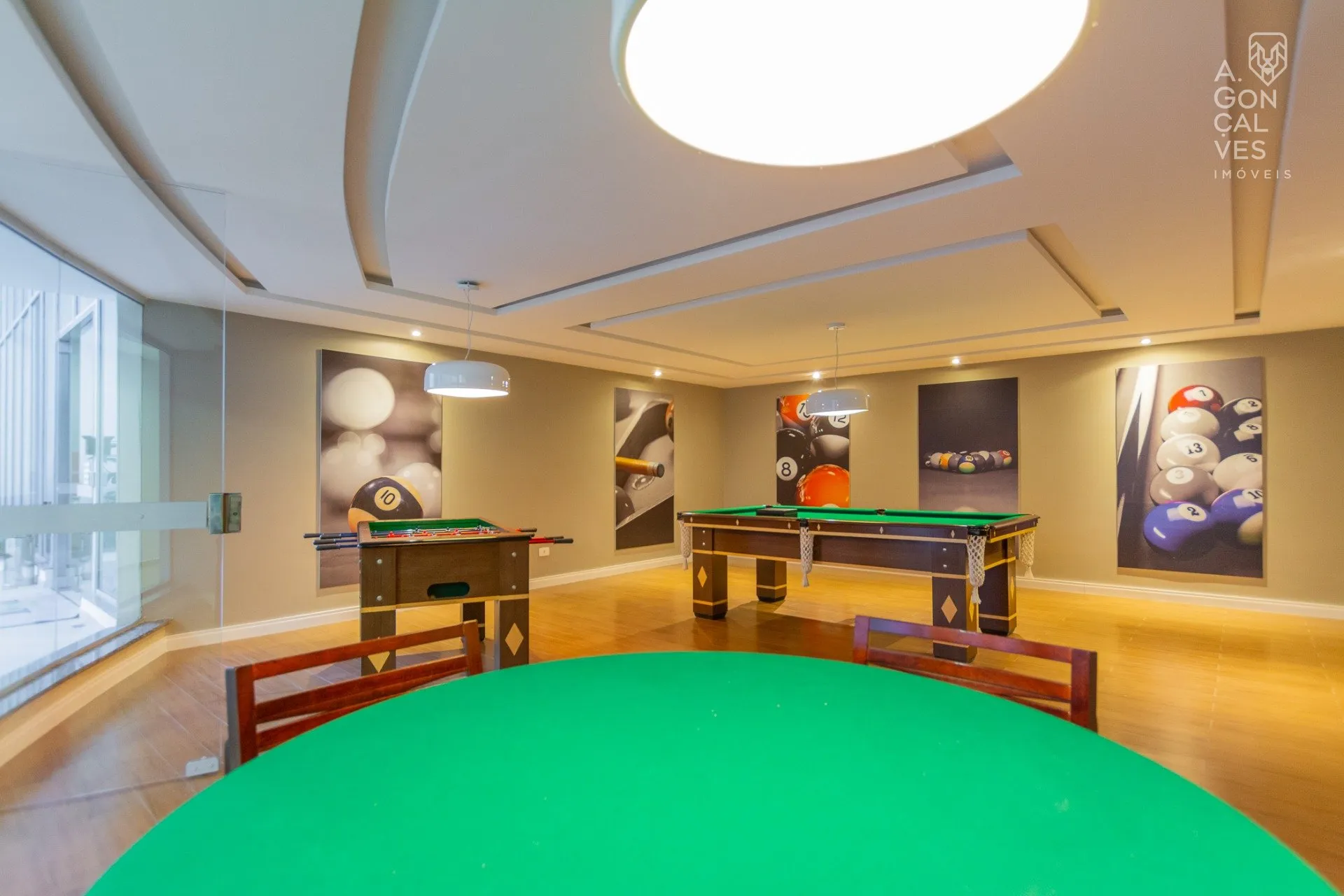 Apartamento com 2 quartos e varanda com churrasqueira — photo 24