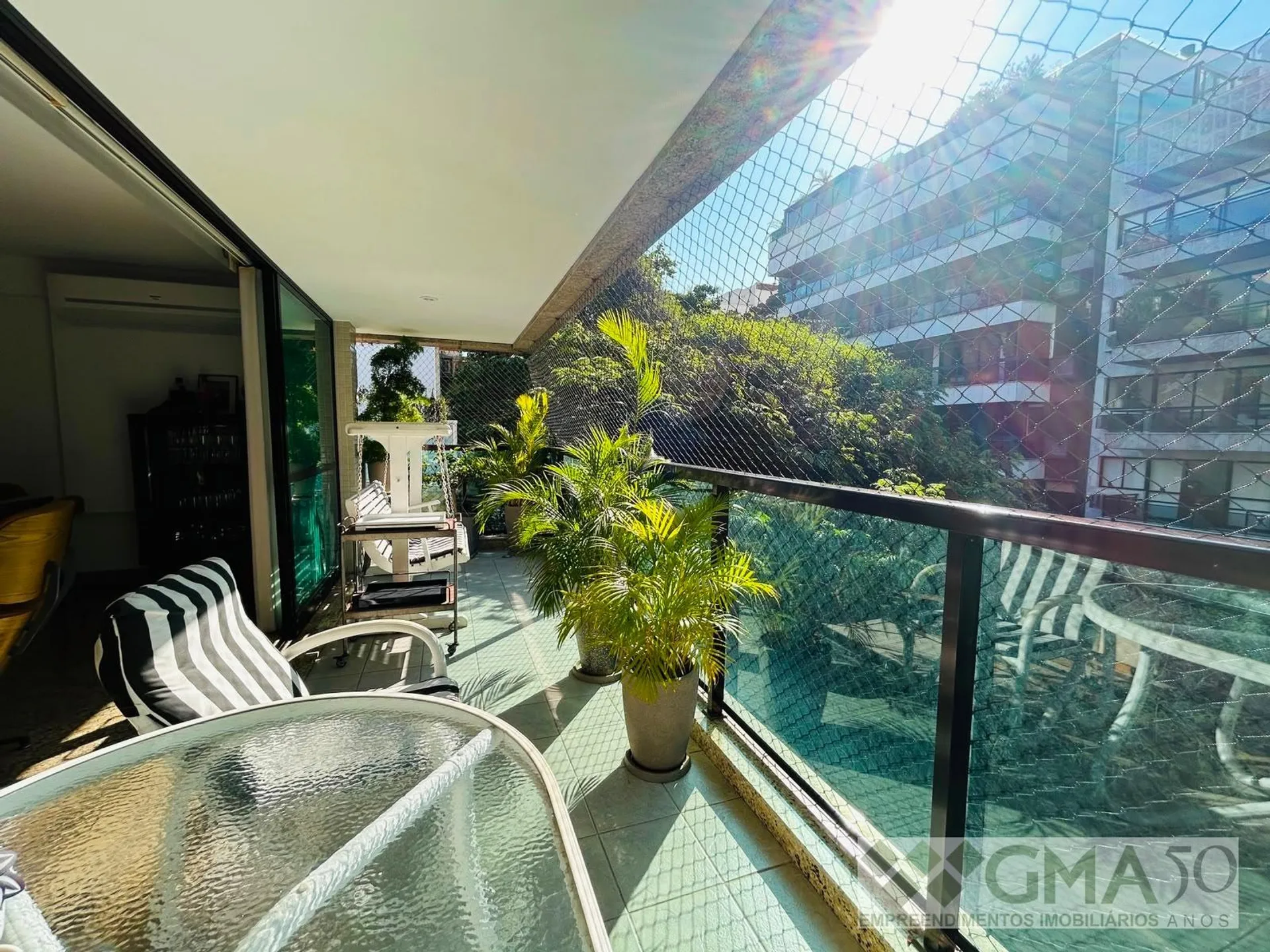 Apartment with 4 bedrooms and 5 bathrooms, 2 parking spaces — photo 3