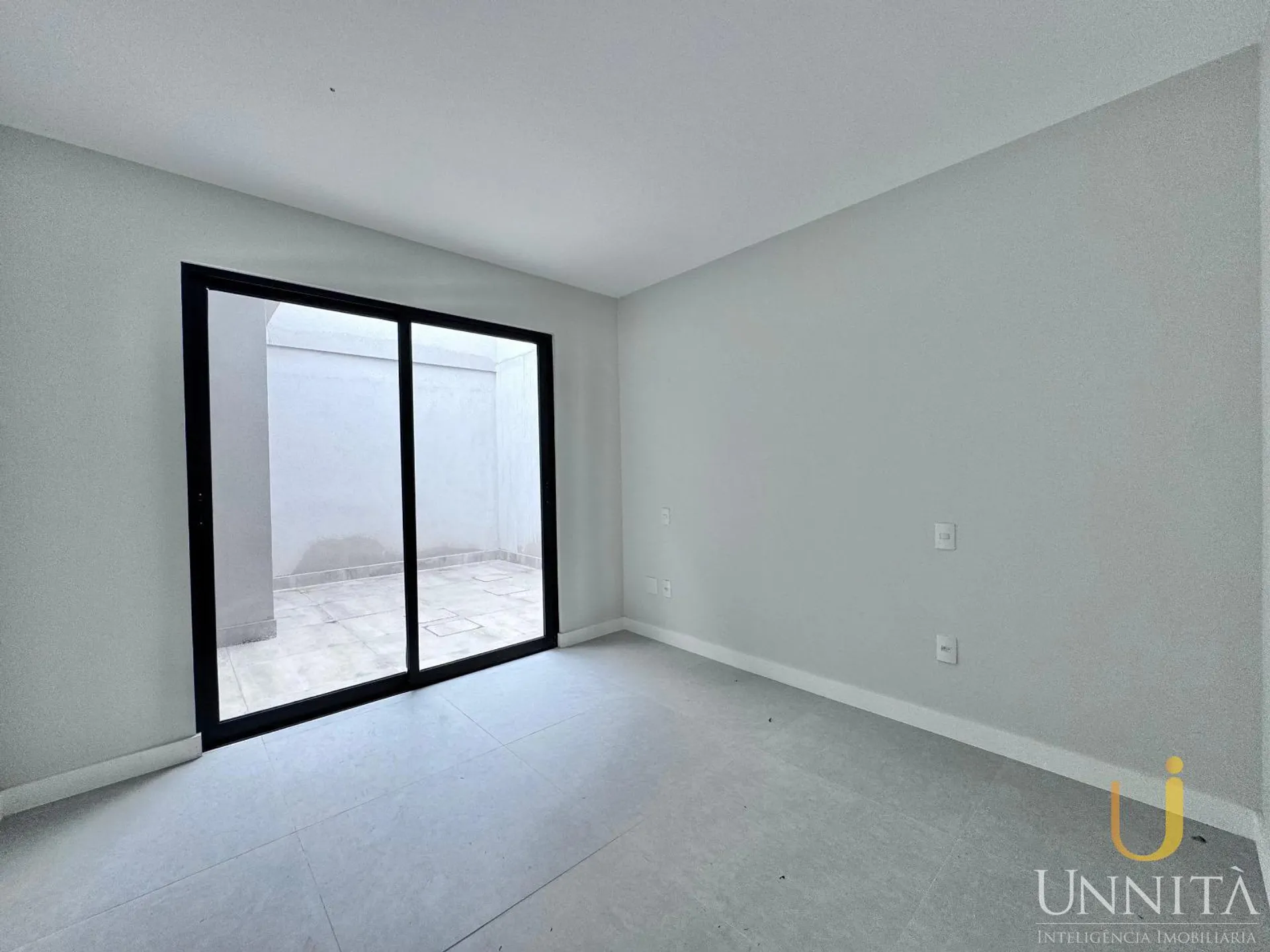 House, 510 m², with a grill on the balcony — photo 7