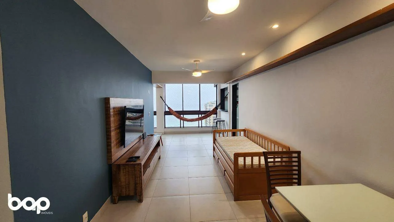 1-bedroom apartment with open-plan gas kitchen — photo 5