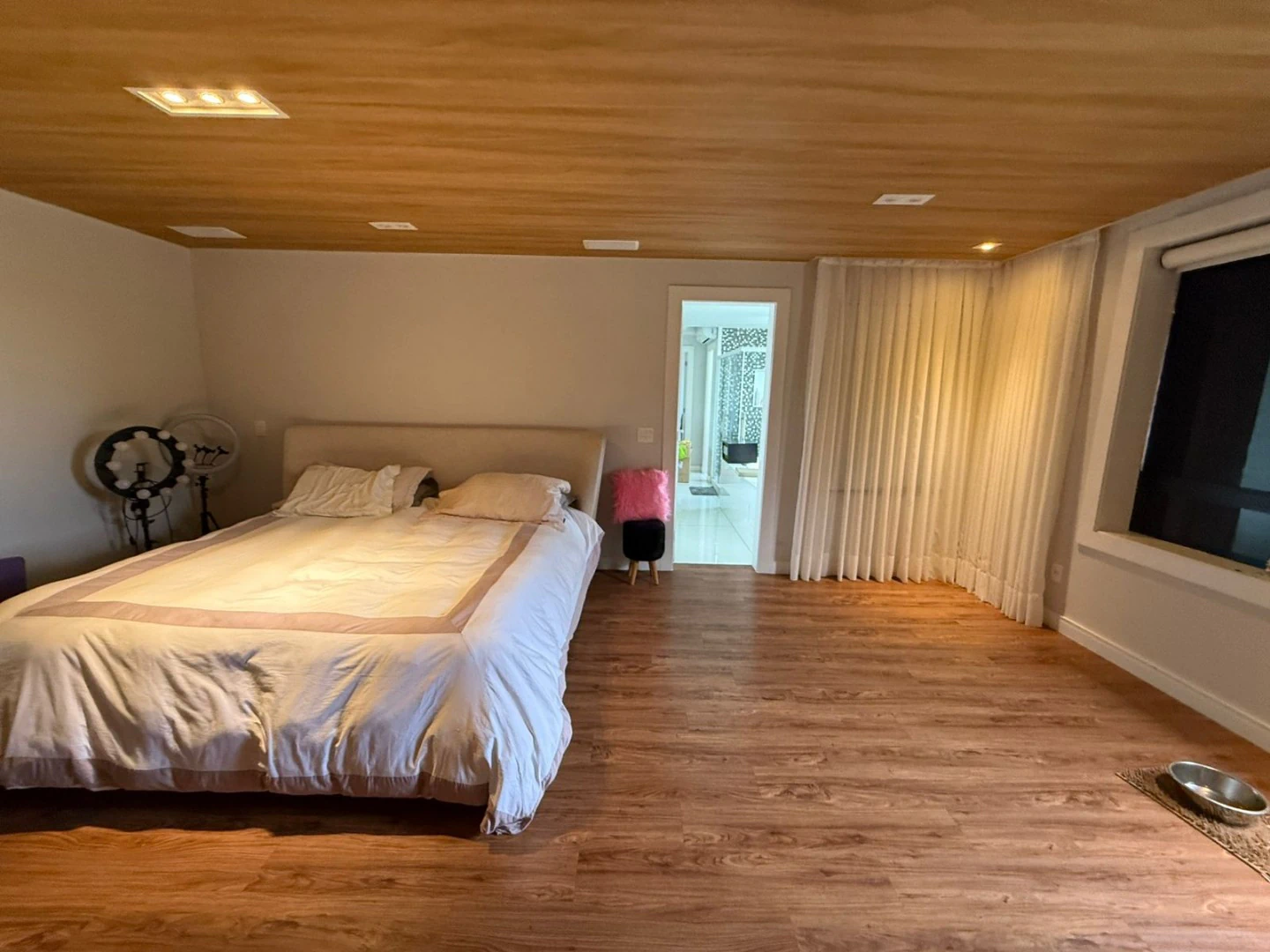 Furnished house with 5 en-suite bedrooms and 600 m² — photo 14