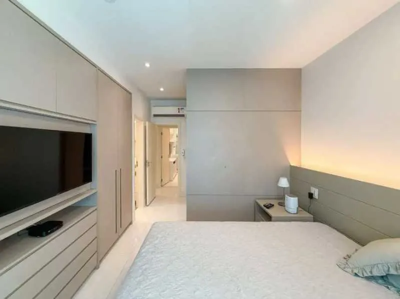 Квартира 130 м² з робочим місцем та заскленим балконом — photo 12