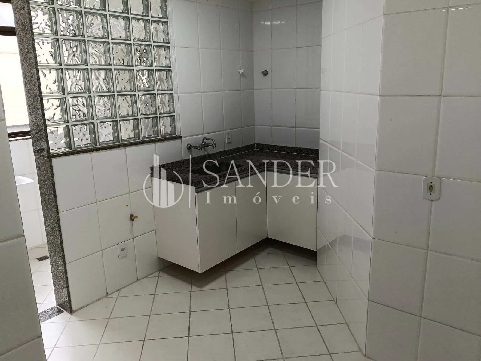 3-bedroom apartment, 1 with its own bathroom, 90 m² — photo 4