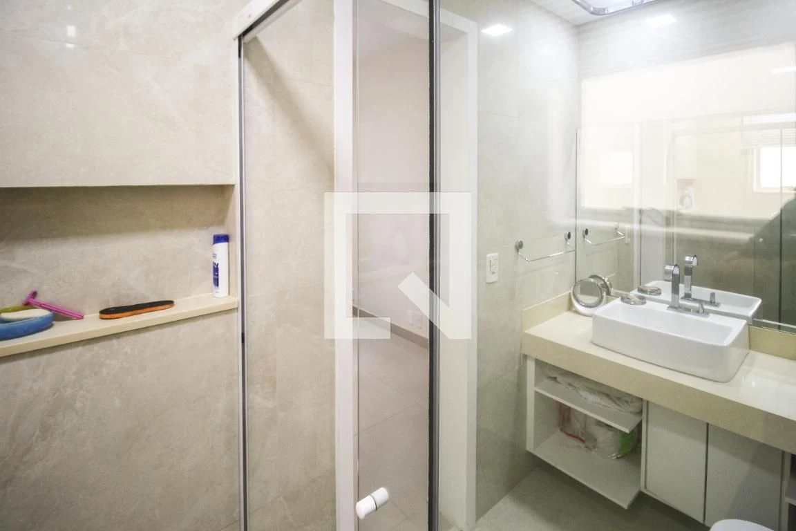 Washing machine in a 3-bedroom apartment, 136 m² — photo 28