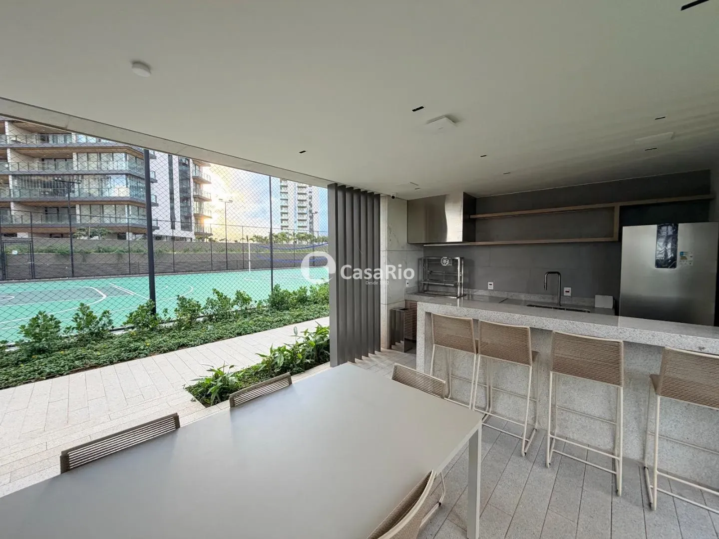 4-bedroom apartment in a building with a sauna — photo 40