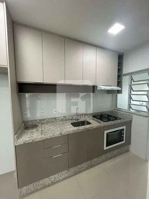 Квартира с 2 спальнями и балконом с встраиваемым грилем — photo 2