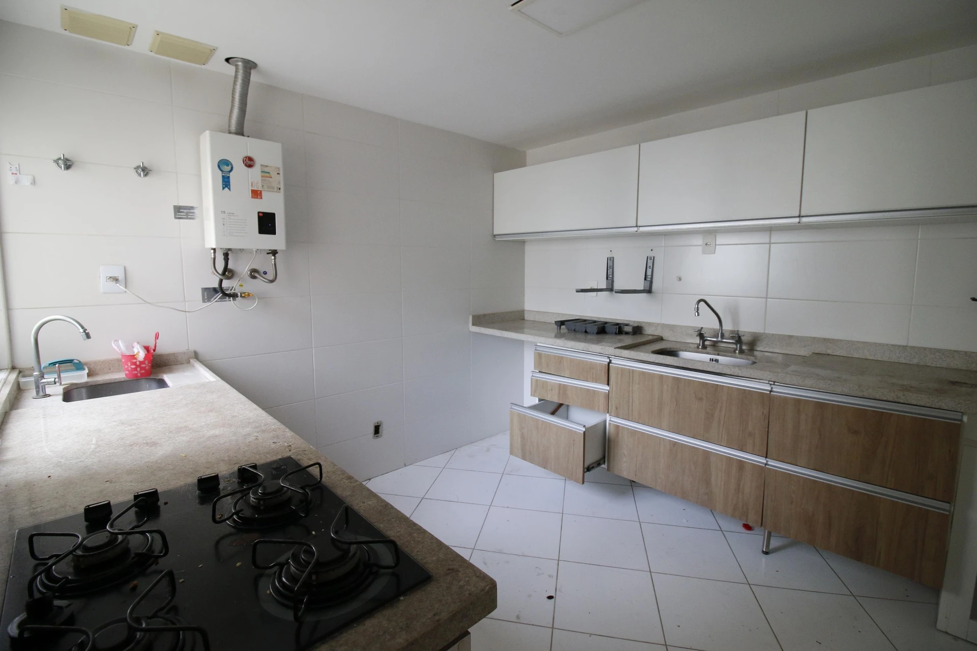 2-bedroom apartment with a home office in Rio de Janeiro — photo 9