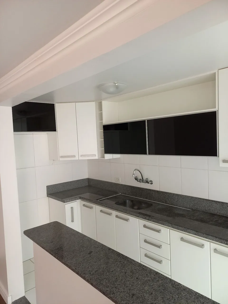 Apartamento mobiliado de 2 quartos com máquina de lavar — photo 12