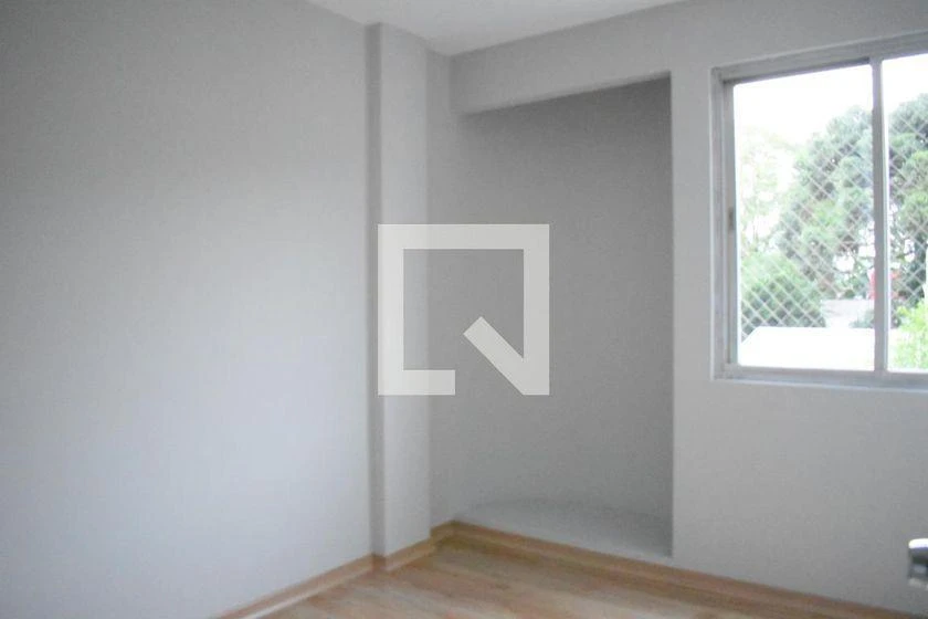 Wood or laminate floors in a 3-bedroom apartment, 133 m² — photo 25