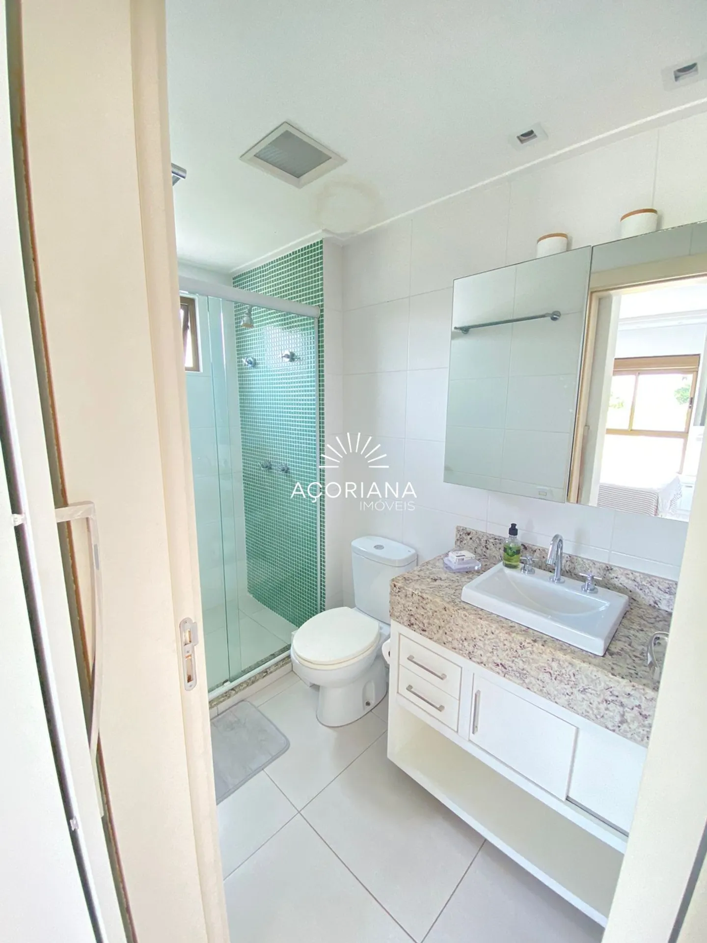2-bedroom apartment with open-plan kitchen and 79 m² — photo 10