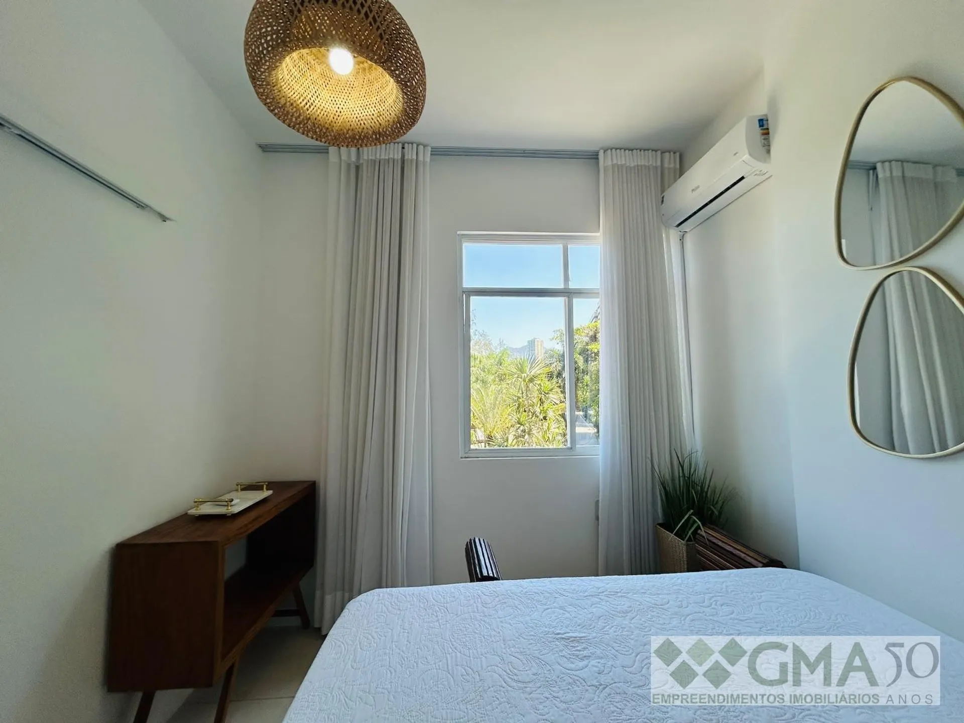 Furnished 90 m² apartment with 2 bedrooms and green views — photo 18