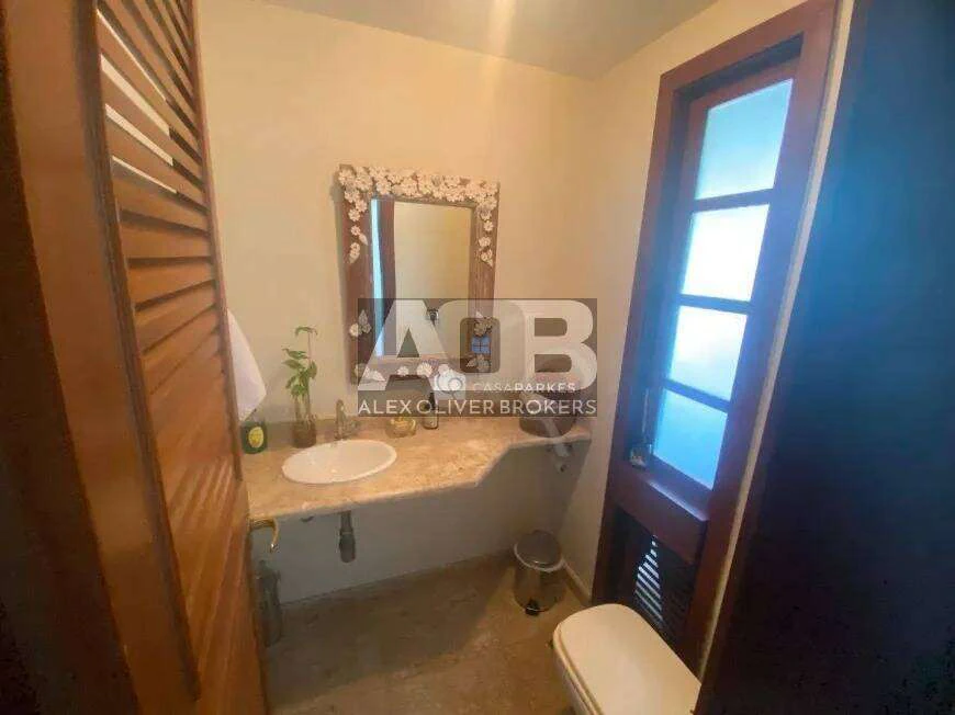 Мебльований будинок на 5 кімнат, 570 м² і приватний сад — photo 14