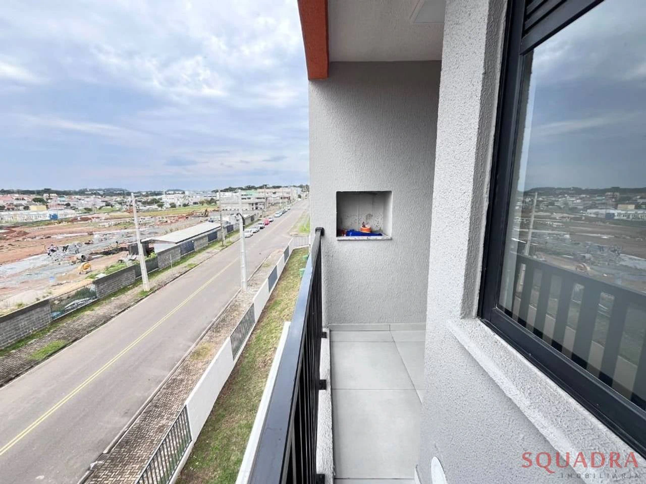 2-bedroom apartment with a grill on the balcony in Curitiba — photo 18