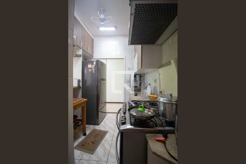 Apartamento de 120 m² com box de vidro no banho — photo 5