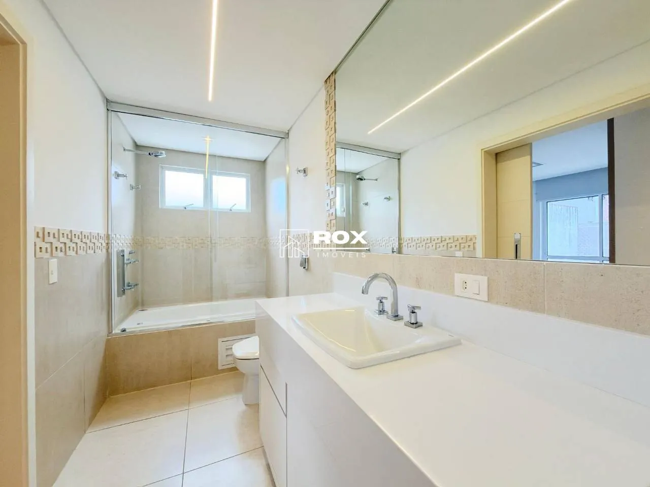 3-bedroom apartment with a jacuzzi in Curitiba — photo 10