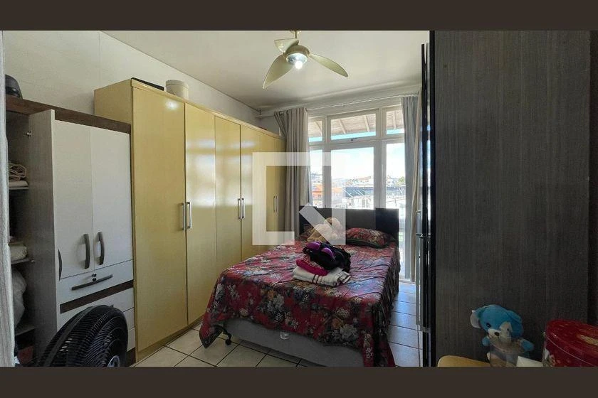 4-bedroom house with a washing machine in Florianópolis — photo 12