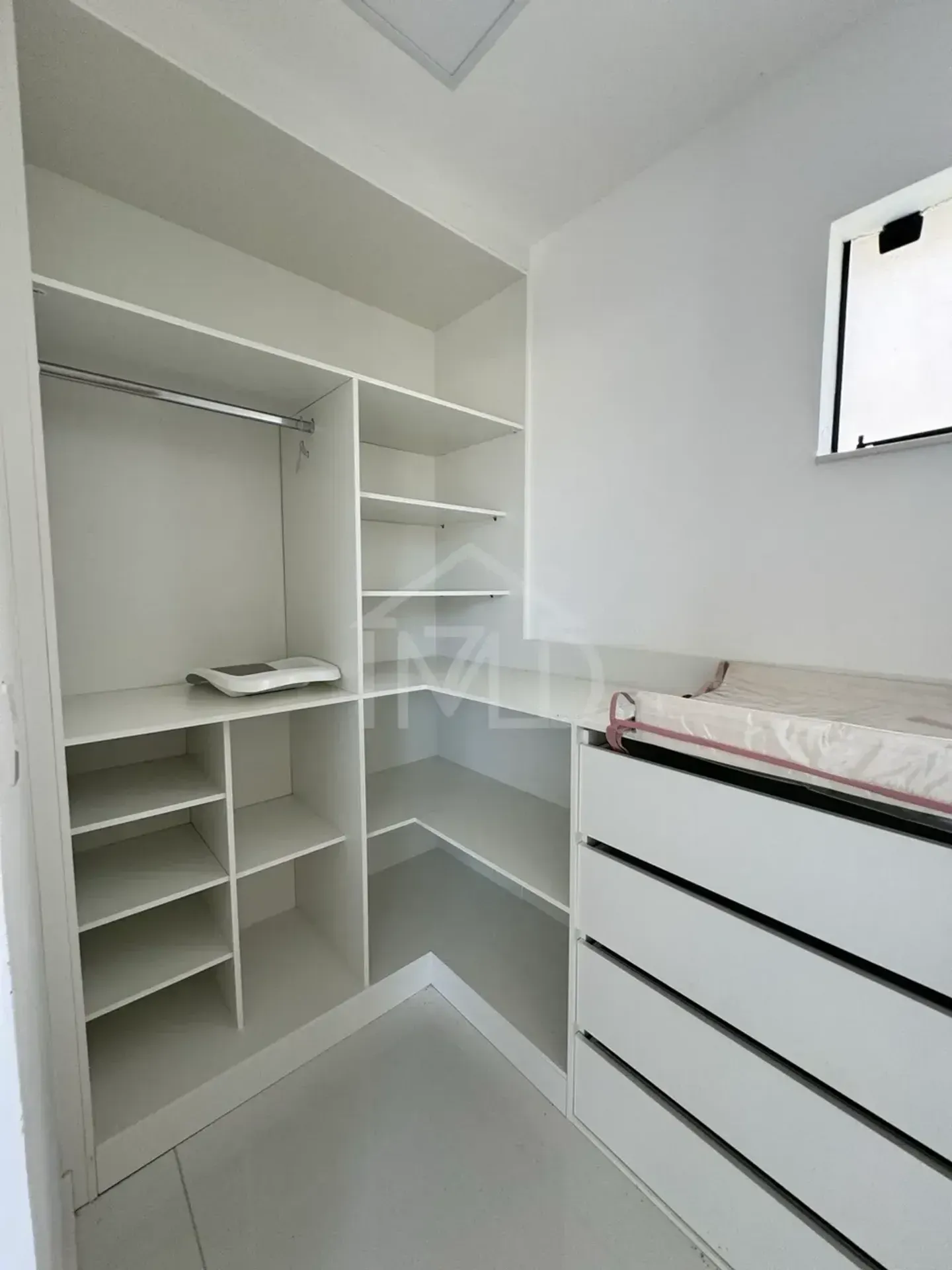 House with 4 suites, pool and 420 m² — photo 29