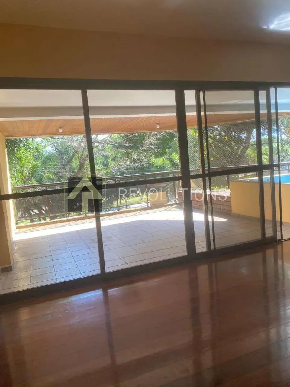 Apartamento com 4 quartos e 4 banheiros e 2 vagas — photo 3