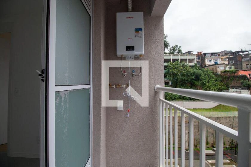Apartamento de 2 quartos em condomínio com academia — photo 2