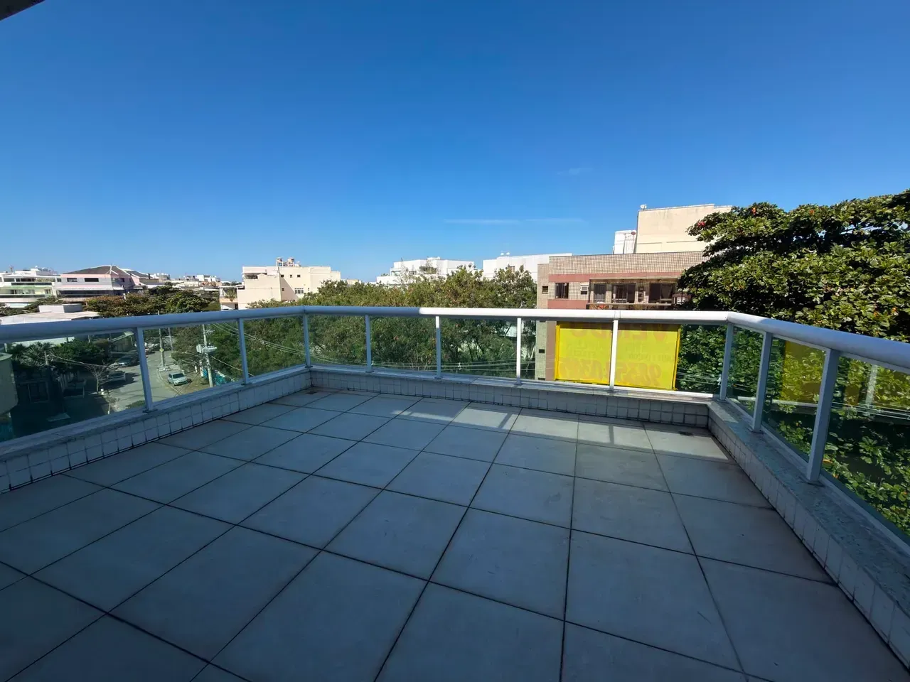 Apartment with 3 bedrooms and 4 bathrooms plus terrace — photo 8