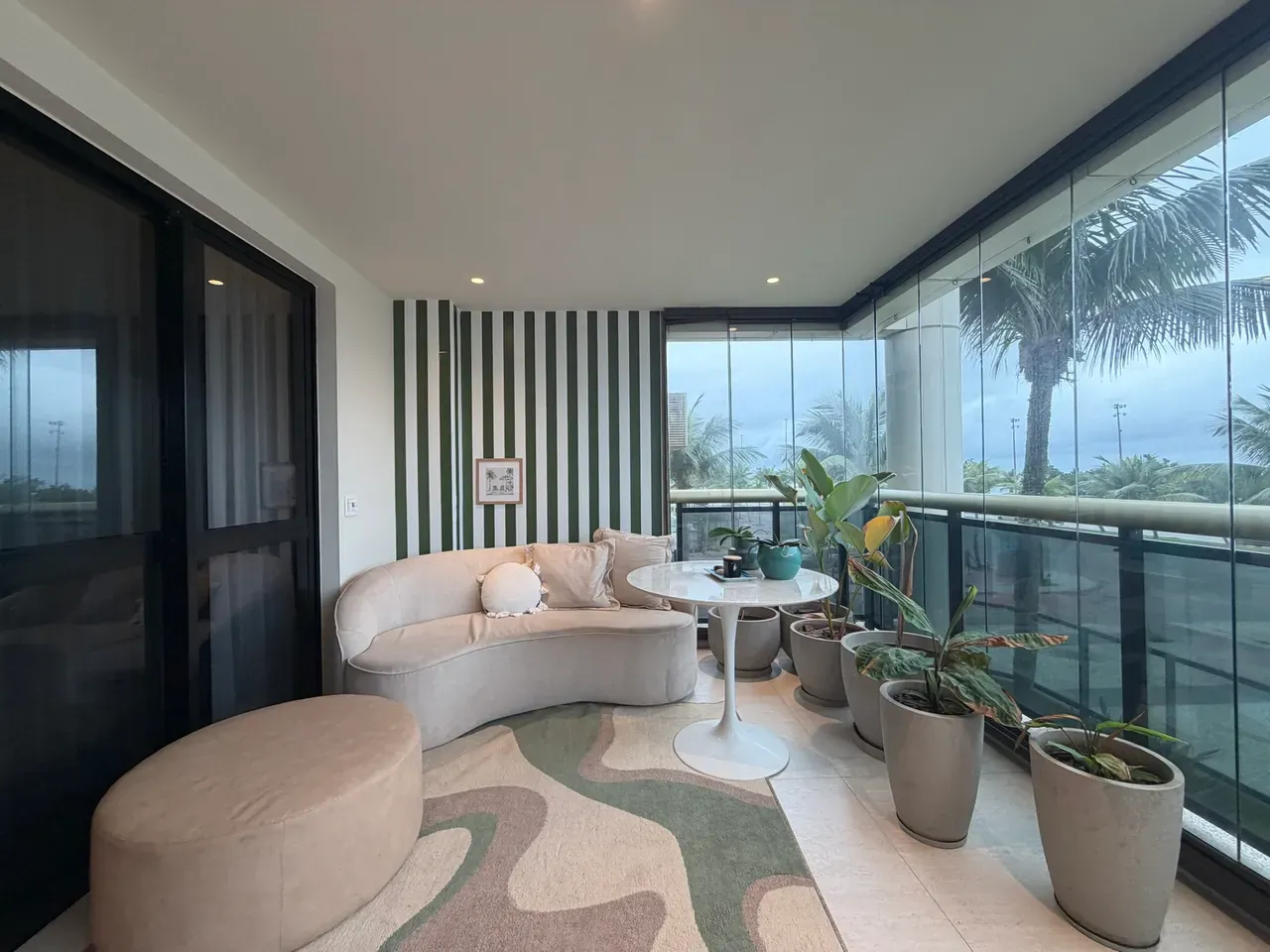4 quartos e jacuzzi: apartamento de 231 m² — photo 47