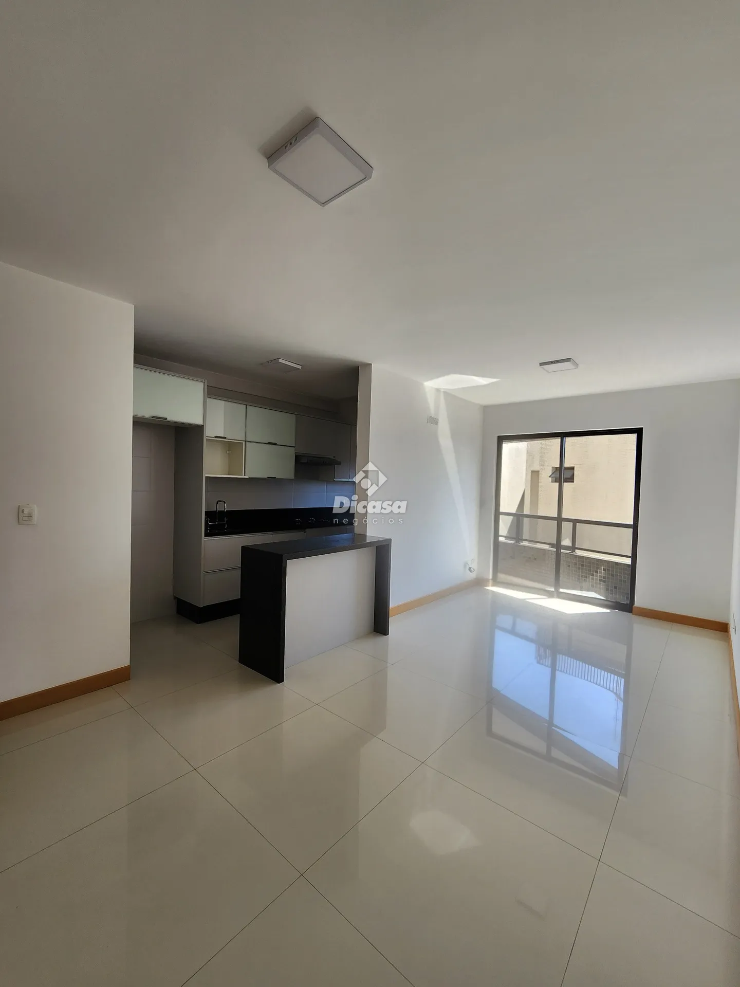 Unfurnished 2-bedroom apartment with 2 bathrooms — photo 23