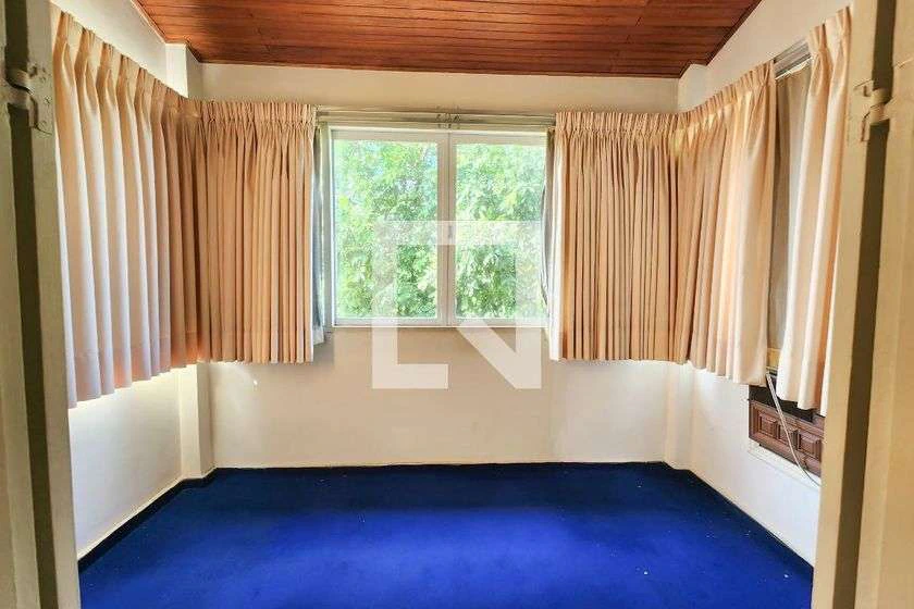 Casa para locação com 5 quartos e quintal privativo — photo 2