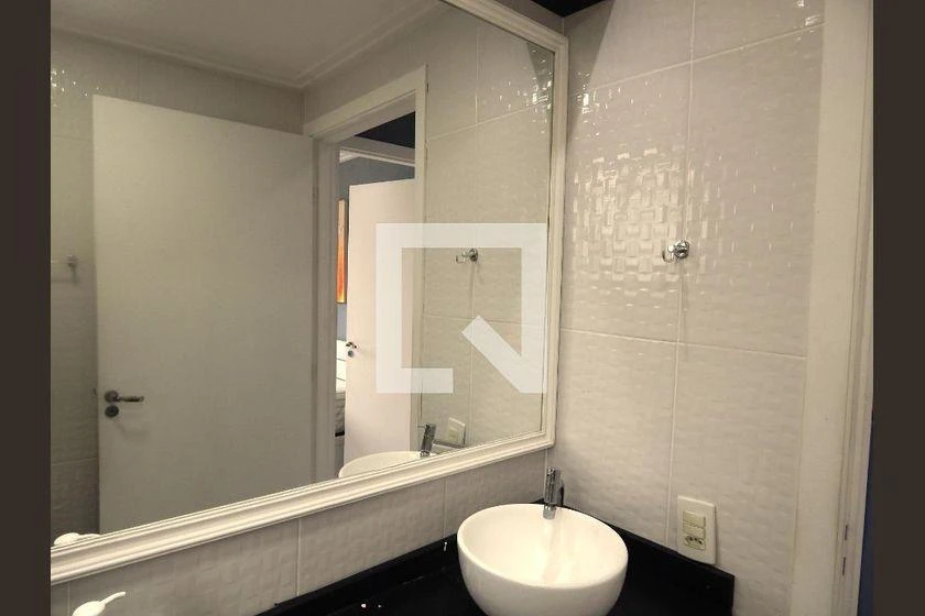 Пральна машина та 2 спальні: квартира 43 м² — photo 21