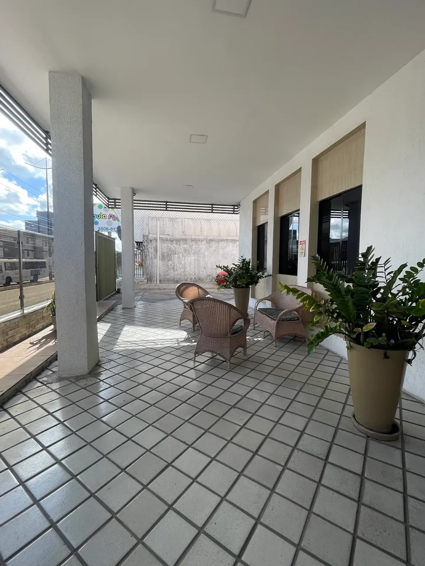 Furnished one-bedroom, 40 m² apartment in João Pessoa — photo 21