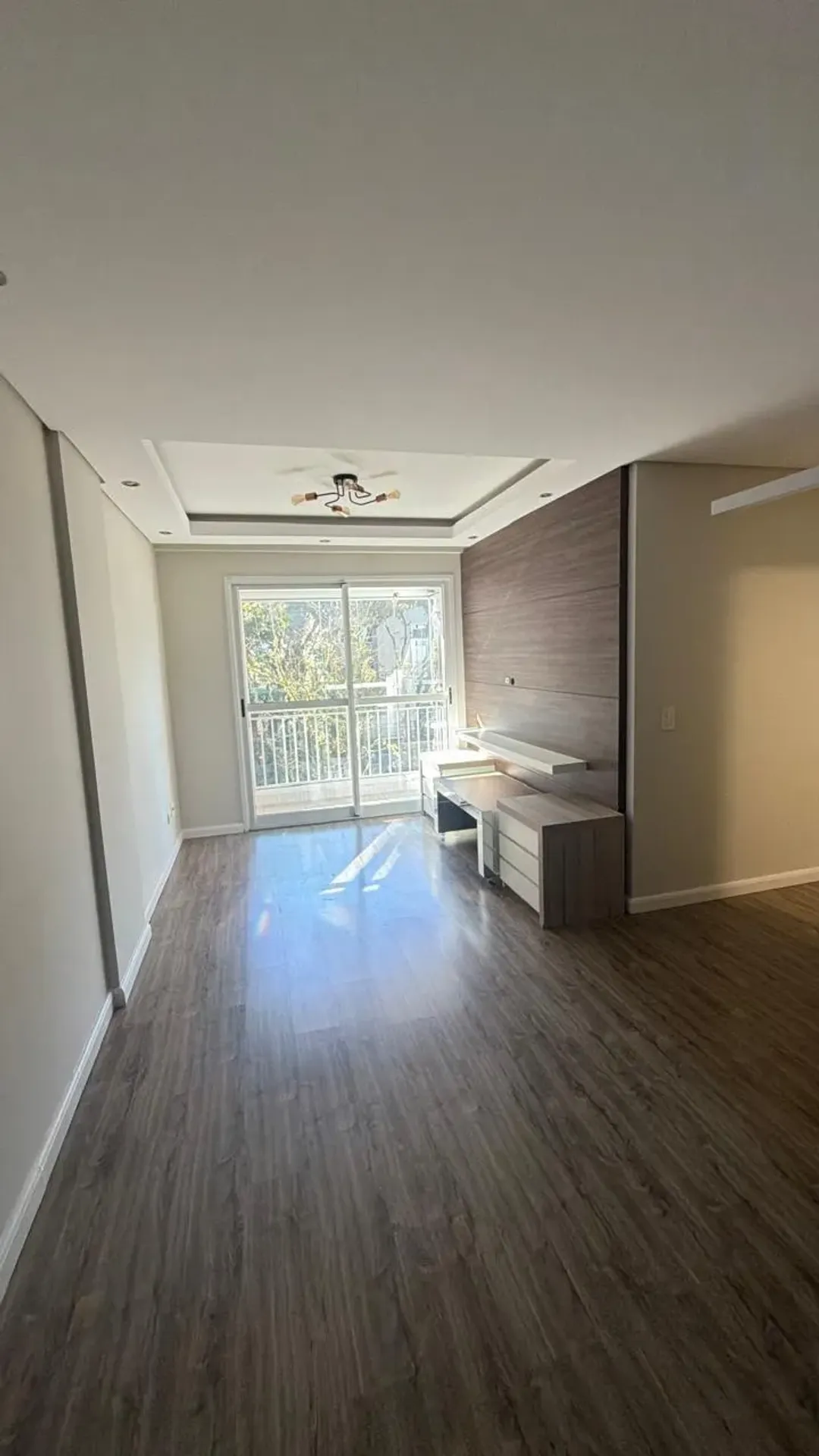 Walk-in closet in a 3-bedroom apartment, 76 m² — photo 30