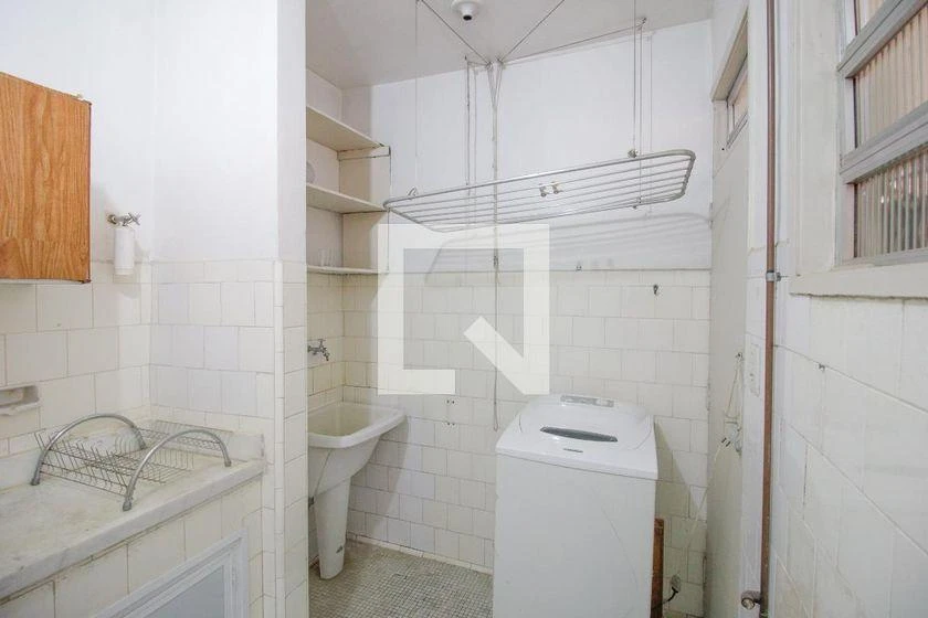 Apartamento de 2 quartos com máquina de lavar — photo 31