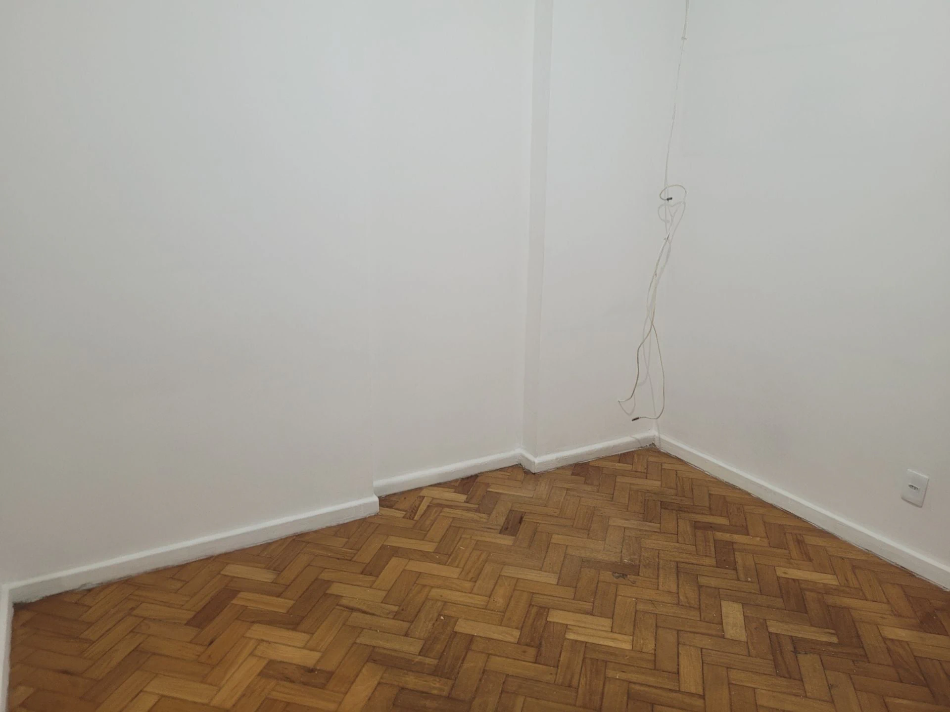 Apartment, 65 m², with wood or laminate floors — photo 18