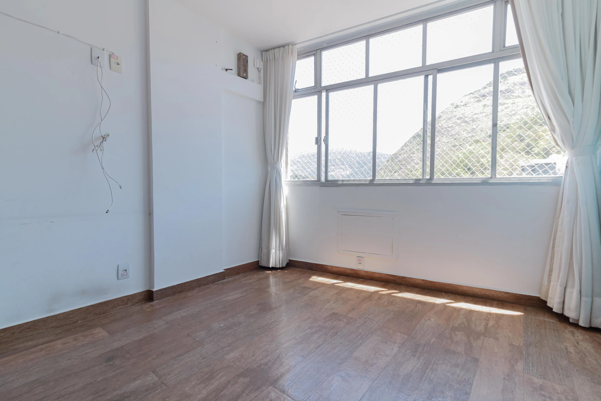 Unfurnished apartment with 3 bedrooms, 3 baths and parking — photo 50