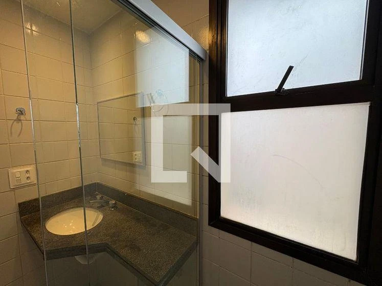 Рабочее место и 2 спальни: квартира 72 м² — photo 26
