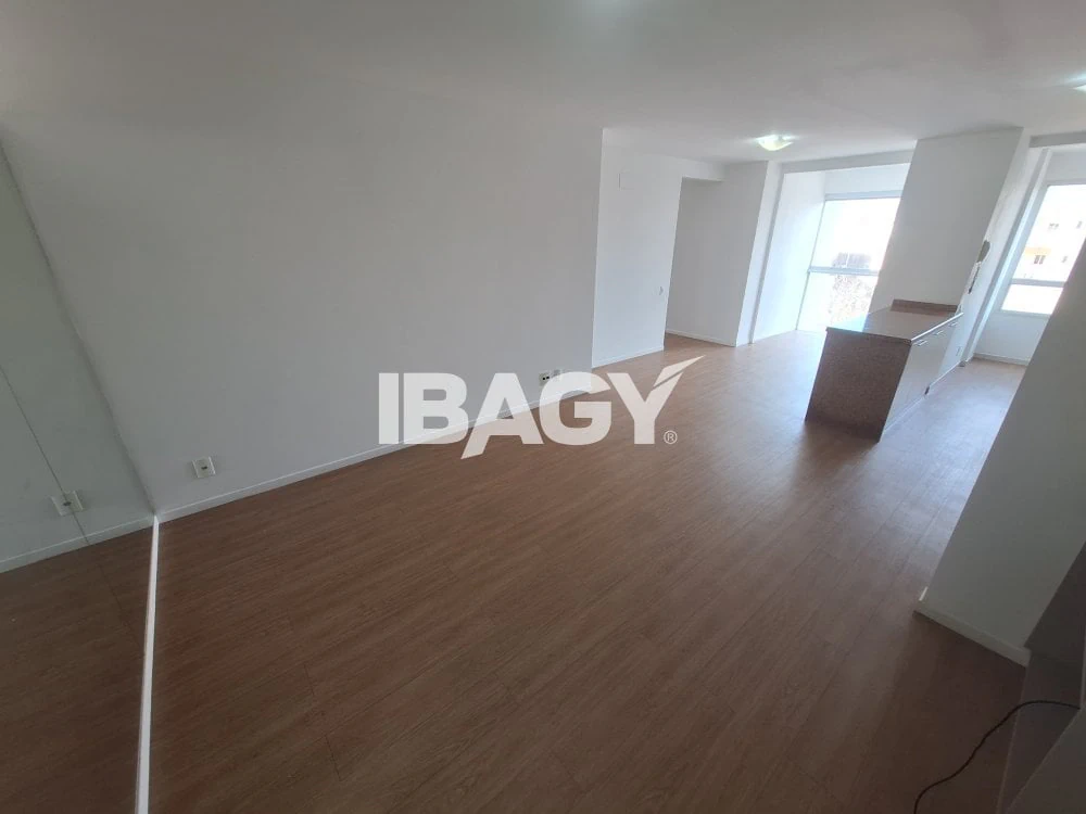 Apartamento com 3 dormitórios e cozinha aberta — photo 3