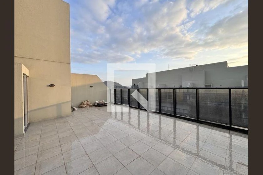 152 m² unfurnished apartment with 2 bedrooms — photo 33