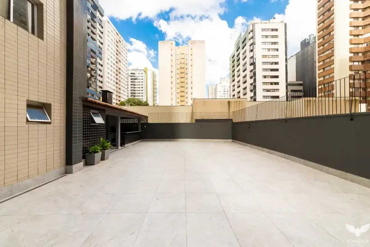 160 m² apartment with 3 bedrooms and 1 en-suite — photo 46