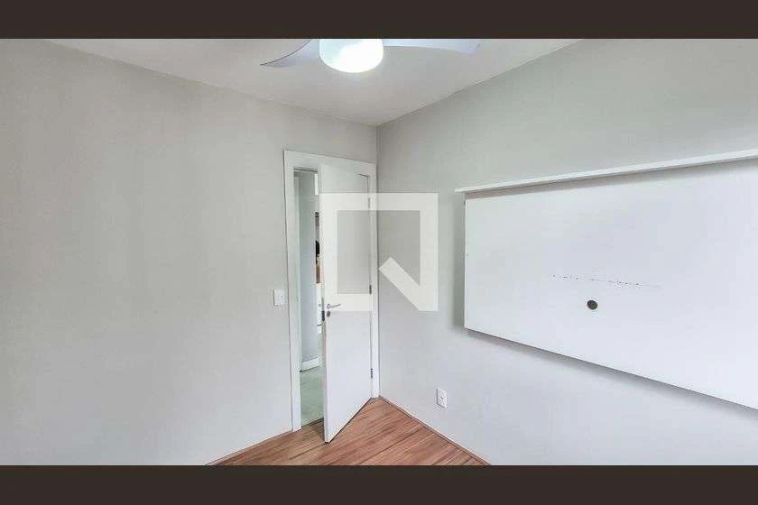 2-bedroom rental apartment with balcony and 1 parking — photo 8