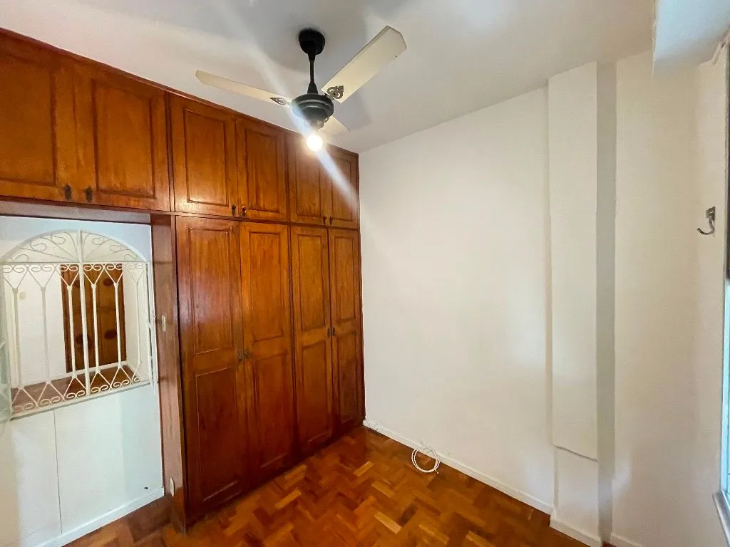 Wood or laminate floors in a 2-bedroom apartment, 75 m² — photo 22
