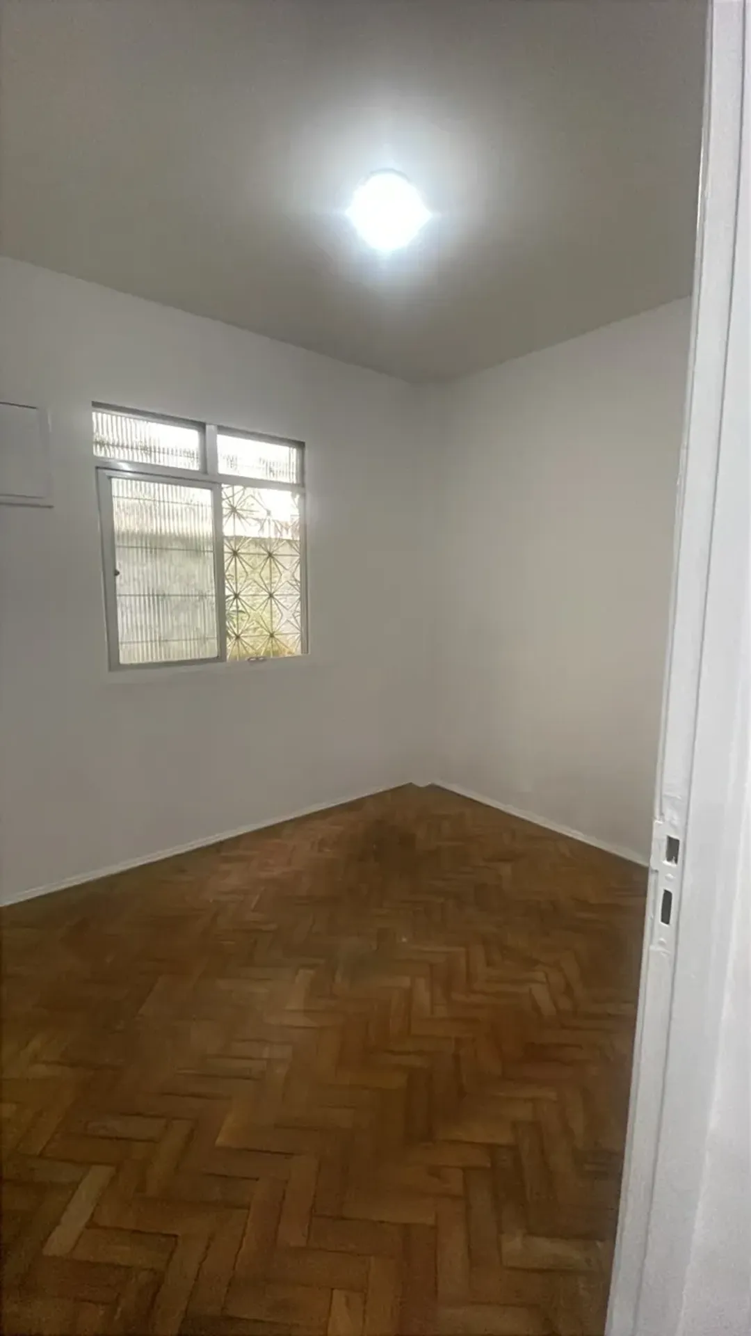 Apartamento de 2 quartos em condomínio com academia — photo 4