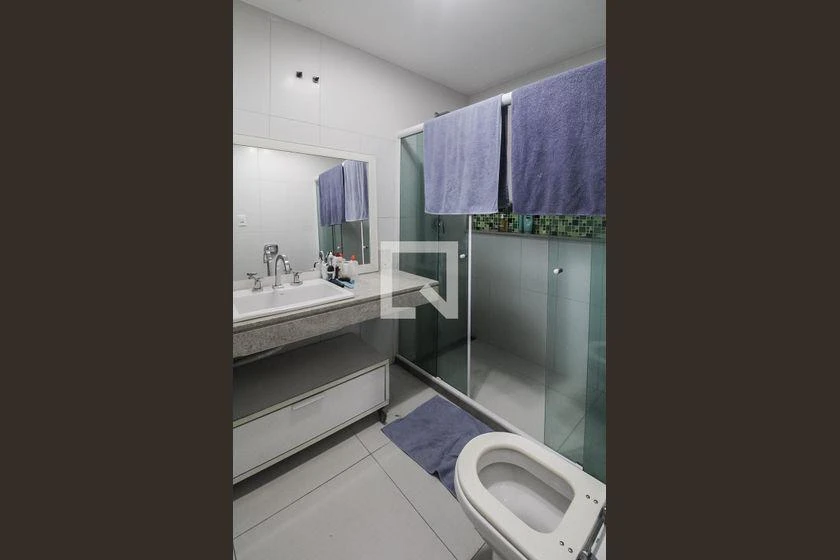 Rental house with 4 en-suite bedrooms and 606 m² — photo 25