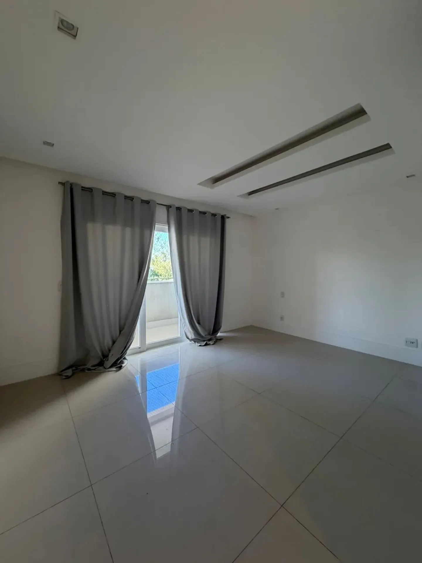 Rental and sale house with 5 bedrooms and 5 bathrooms — photo 33